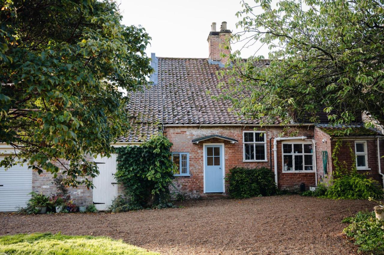 Hovell Hall Country Bed And Breakfast 노리치 외부 사진